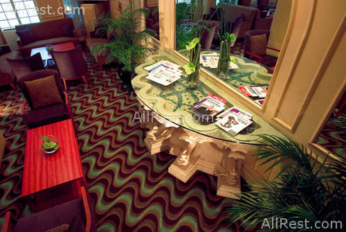 Le Meridien Singapore 12